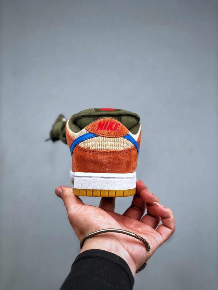 Nike SB Dunk Low Corduroy Dusty Peach