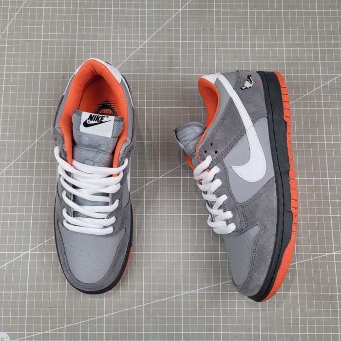 Nike SB Dunk Low Staple NYC Pigeon