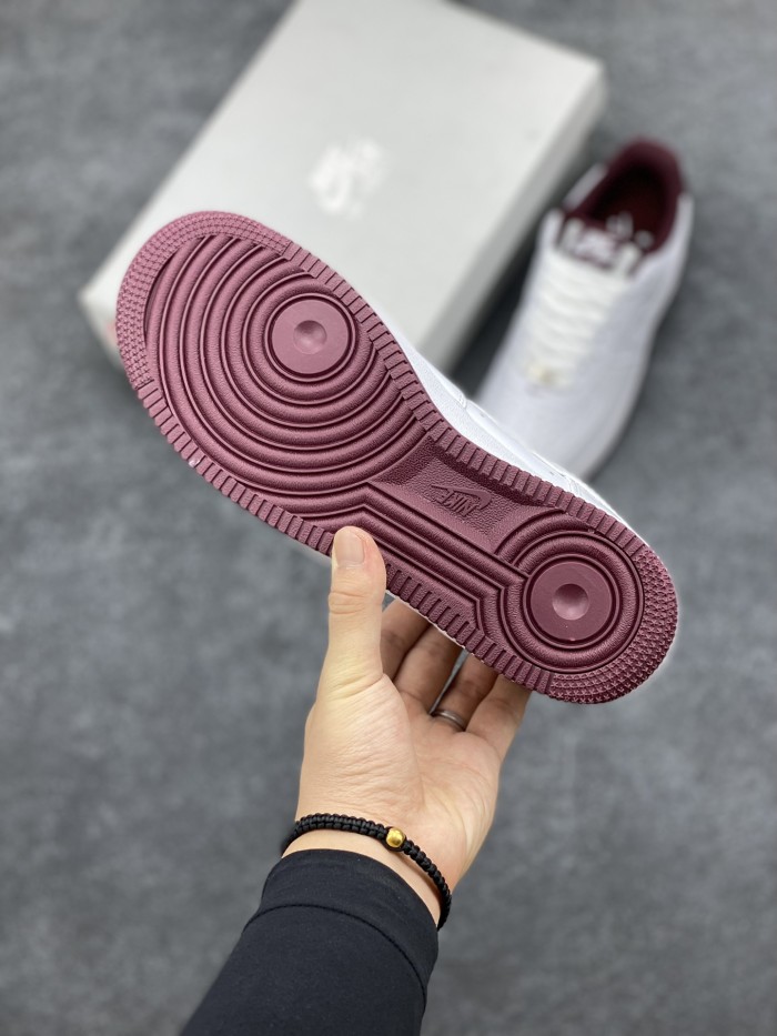 Nike Air Force 1 Low '07 White Dark Beetroot