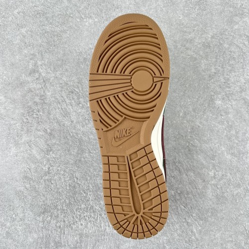 Nike Dunk Low Gorge Green