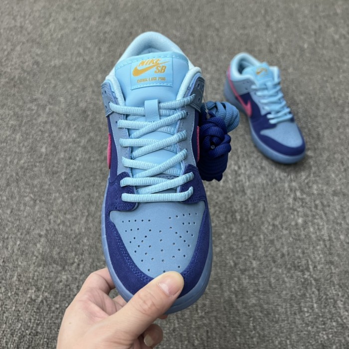 Nike SB Dunk Low Run The Jewels