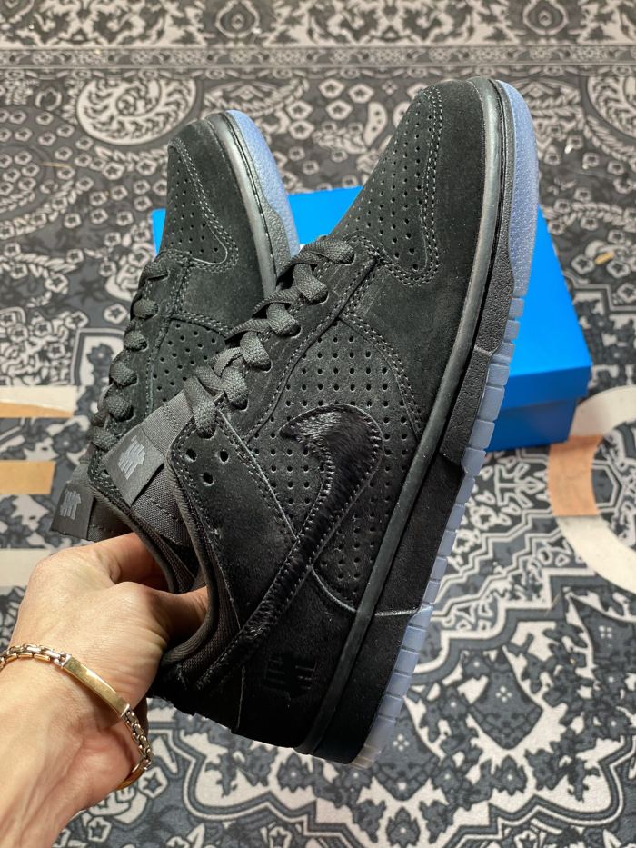 Nike Dunk Low SP Undefeated 5 On It Black