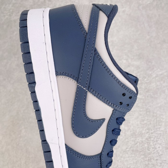 Nike Dunk Low Georgetown