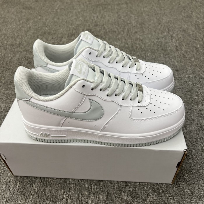 Nike Air Force 1 Low '07 Pure Platinum (2022)