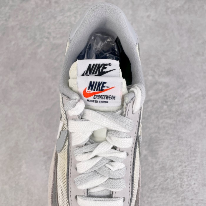 Nike LD Waffle sacai Summit White