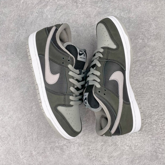 Nike Dunk SB Low J-Pack Shadow