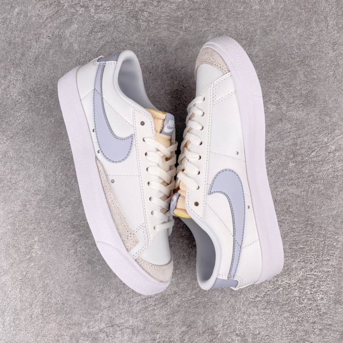 Nike Blazer Low Ghost (W)