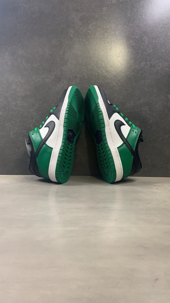 Nike Dunk SB Low Classic Green