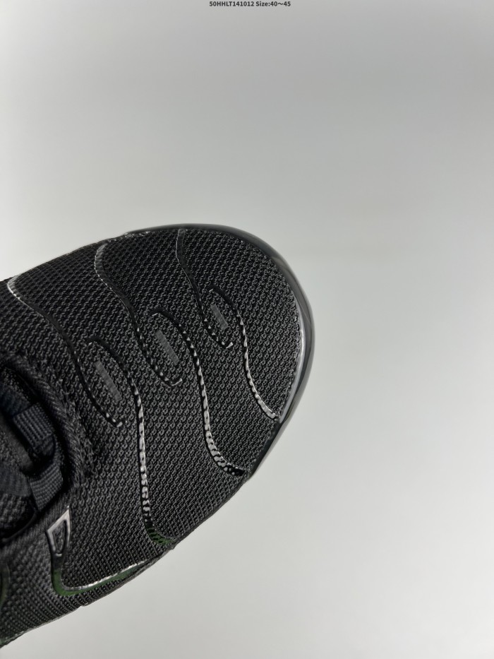Nike Air Max Plus Triple Black