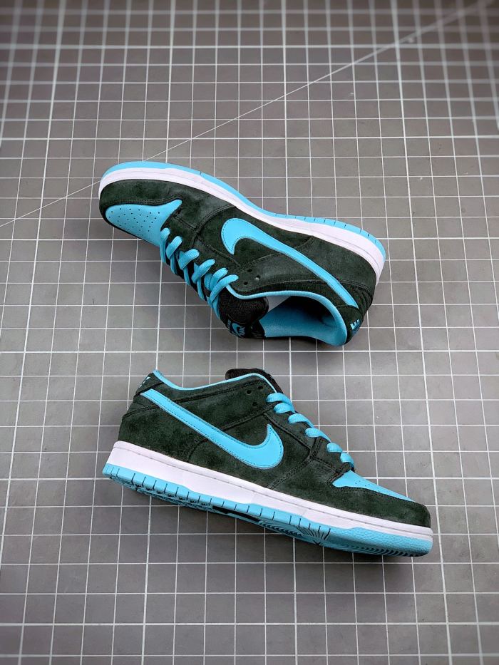 Nike Dunk SB Low Clear Jade