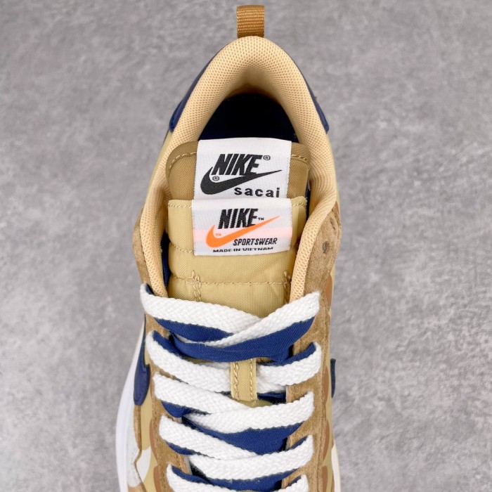 Nike Vaporwaffle sacai Sesame Blue Void