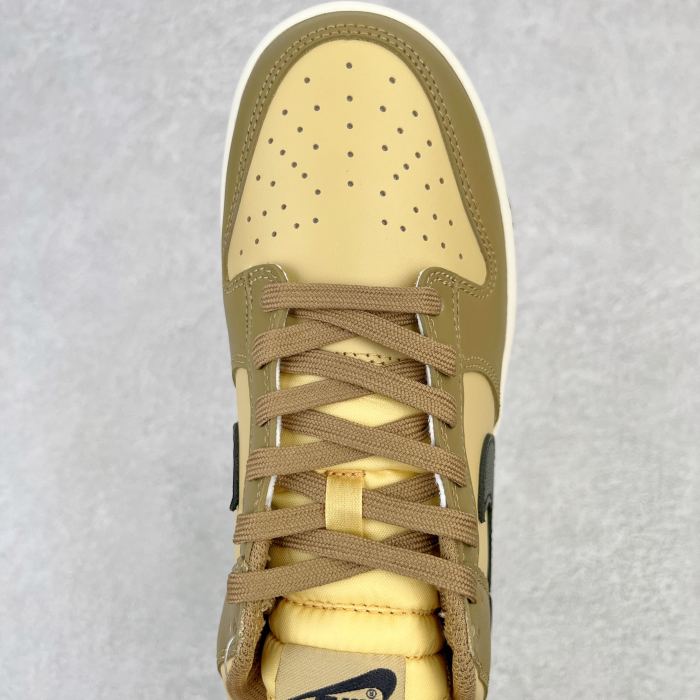 Nike Dunk Low Dark Driftwood (W)