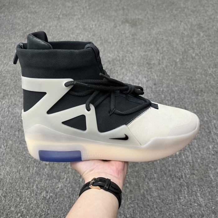 Nike Air Fear of God 1 String The Question