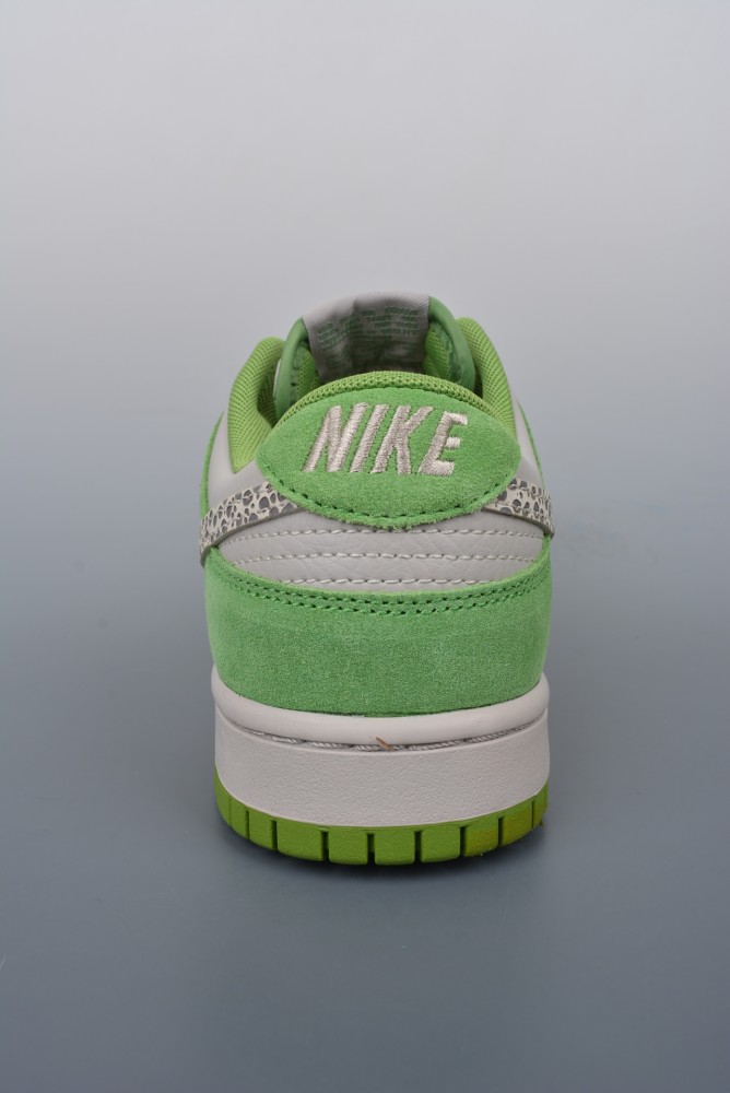 Nike Dunk Low AS Safari Swoosh Chlorophyll