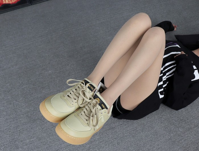 Nike Air Force 1 Low Gore-Tex Team Gold Khaki
