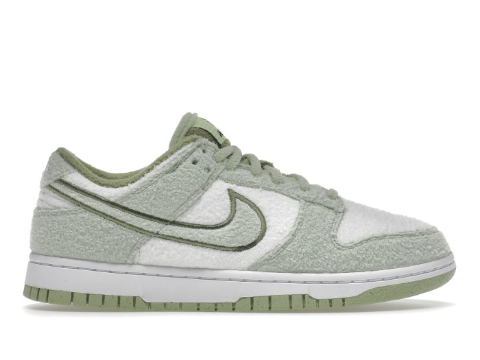Nike Dunk Low SE Fleece Pack Honeydew (W)