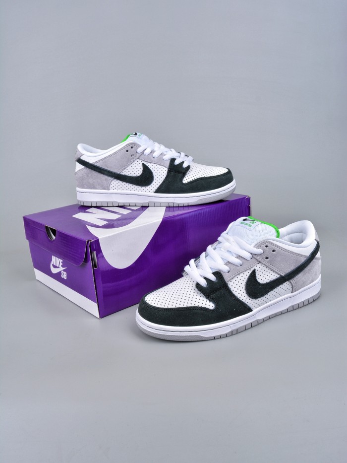 Nike SB Dunk Low Chlorophyll