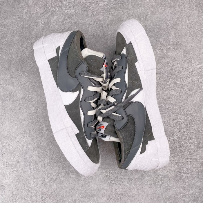 Nike Blazer Low sacai Iron Grey