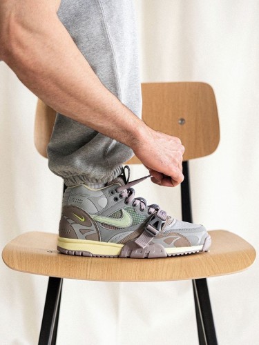 Nike Air Trainer 1 Utility SP Light Smoke Grey Honeydew Particle Grey