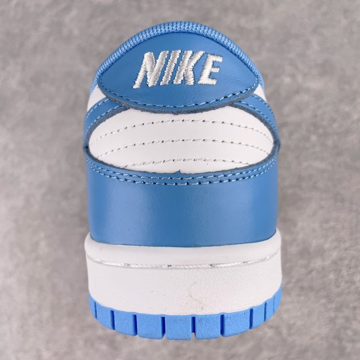 Nike Dunk Low UNC (2021)