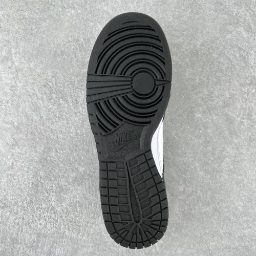 Nike Dunk Low Disrupt 2 Panda (W)