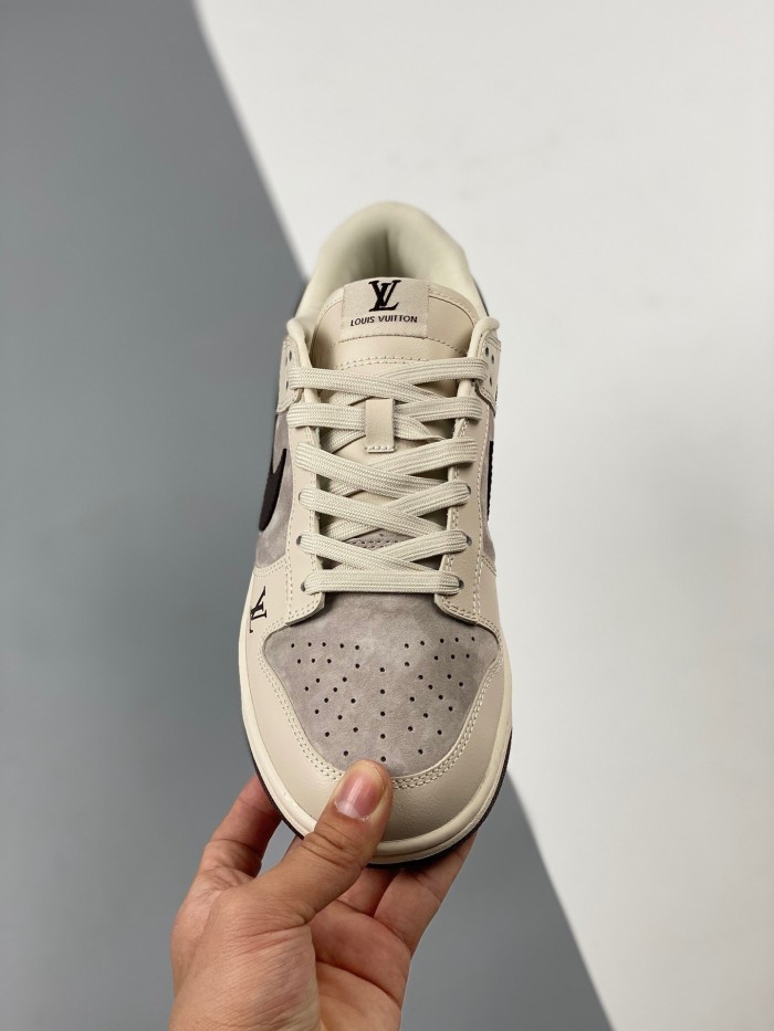 Nike dunk low Louis Vuitton