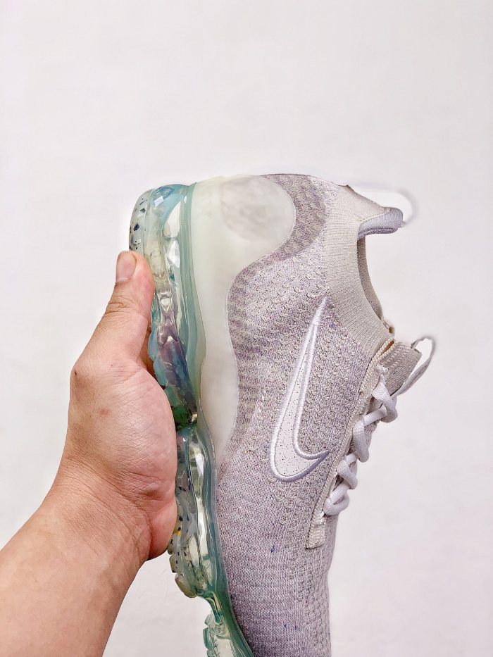 Nike Air VaporMax 2021 FK Light Bone (Women's)