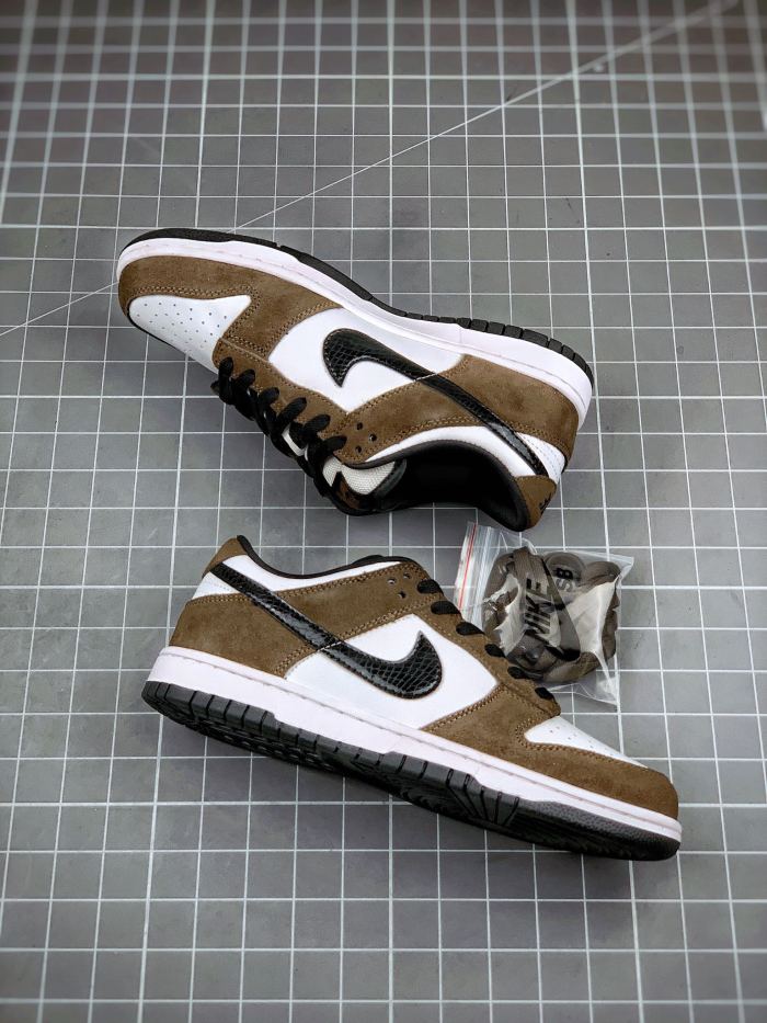 Nike SB Dunk Low White Black Trail End Brown