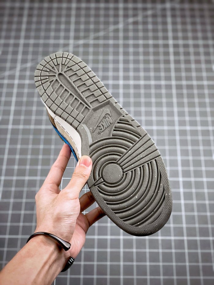 Nike Dunk Low size? Dark Driftwood