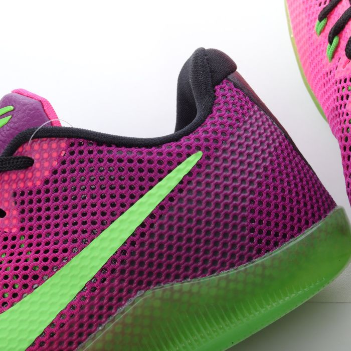 Nike Kobe 11 EM Low Mambacurial