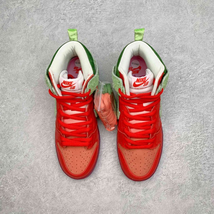 Nike SB Dunk High Strawberry Cough