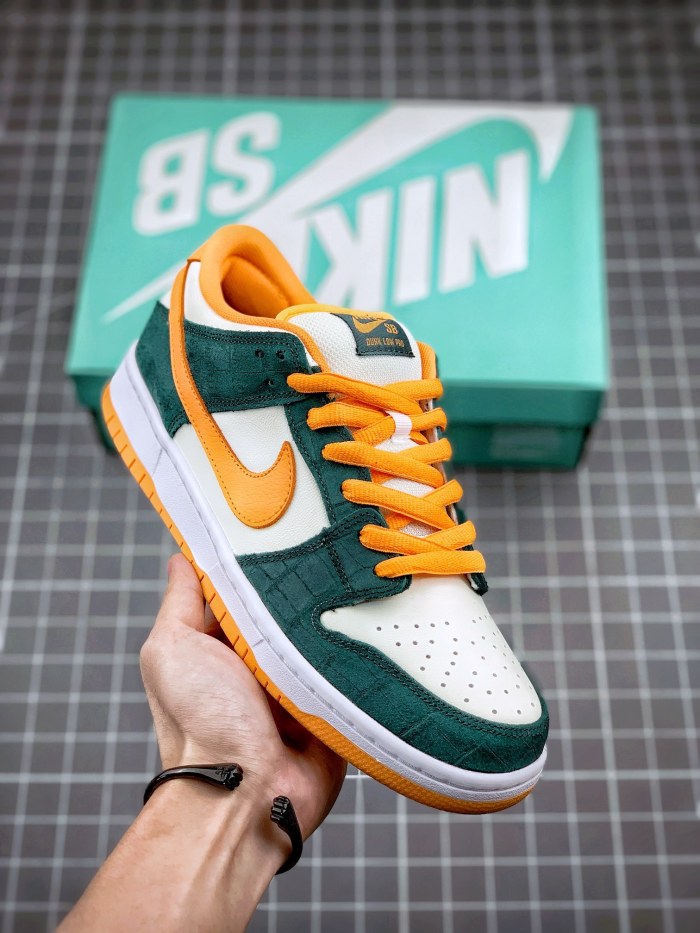 Nike Dunk SB Low Legion Pine Kumquat