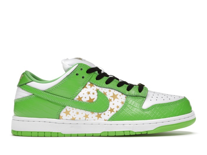 Nike Dunk SB Low Supreme Stars Mean Green