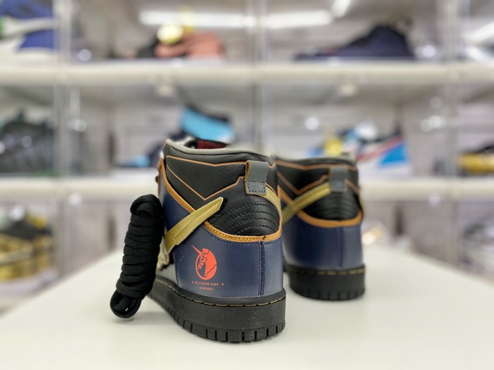 Nike SB Dunk High RX-0 Unicorn Gundam 02 Banshee