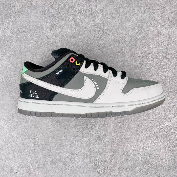 Nike Dunk SB Low VX1000