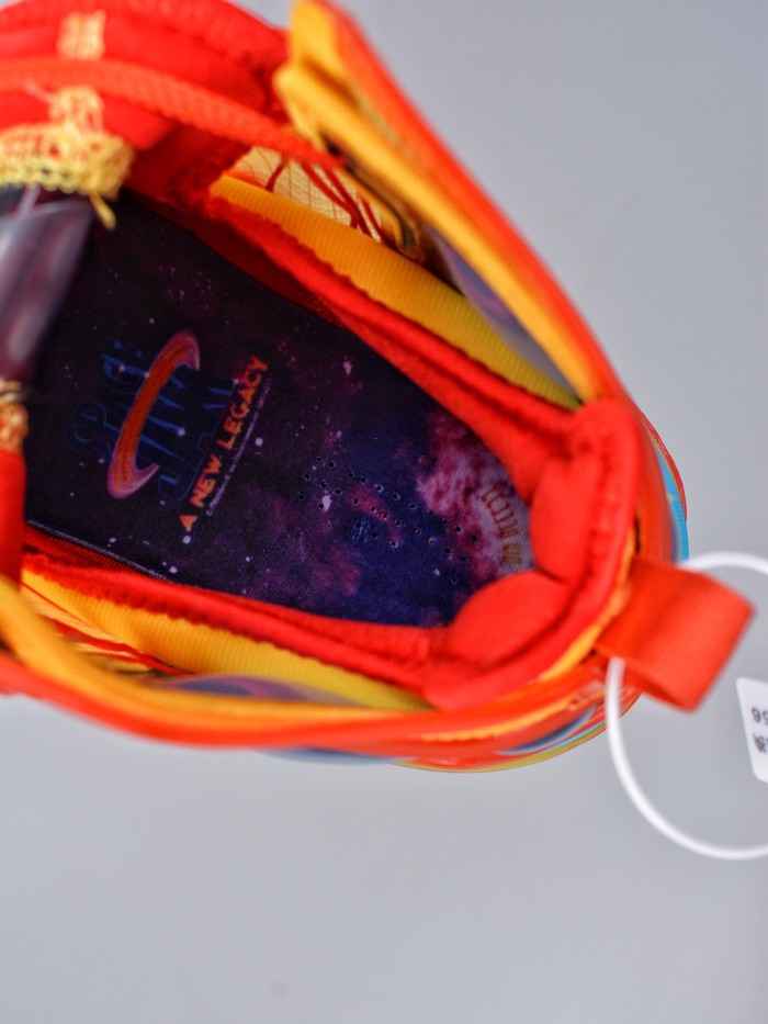 Nike Lebron 19 Tune Squad