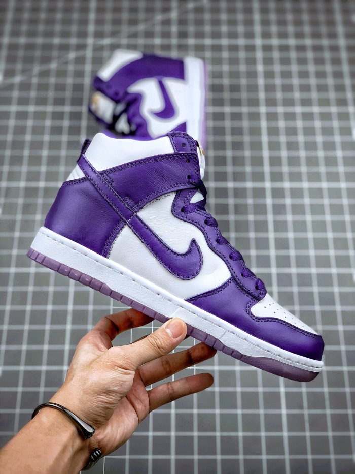 Nike Dunk High SP Varsity Purple (W)