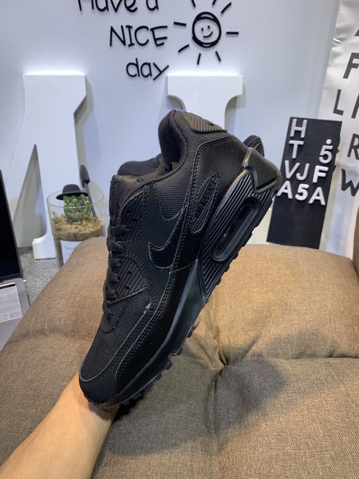 Nike Air Max 90 Triple Black (2018)
