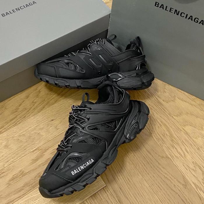 Balenciaga Track Black