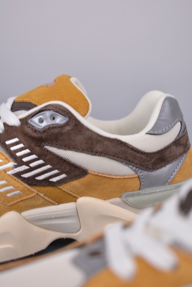 New Balance 9060 Workwear