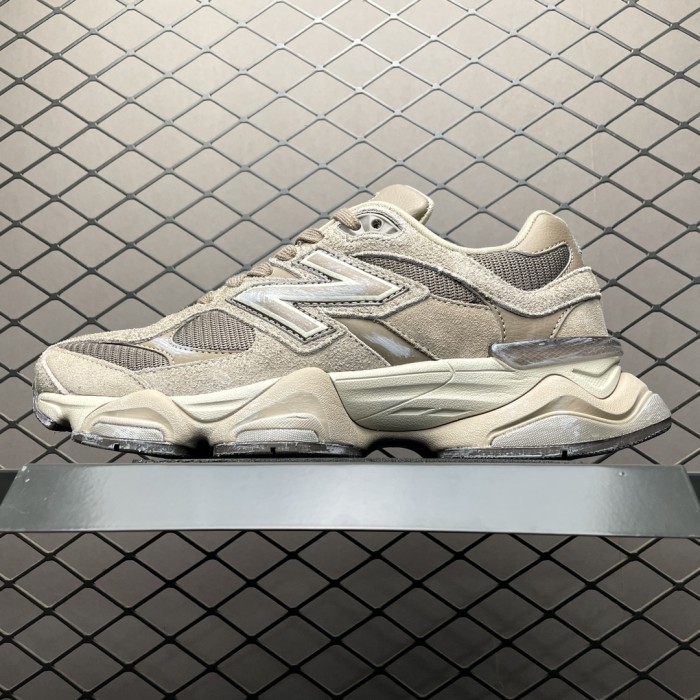 New Balance 9060 Mushroom