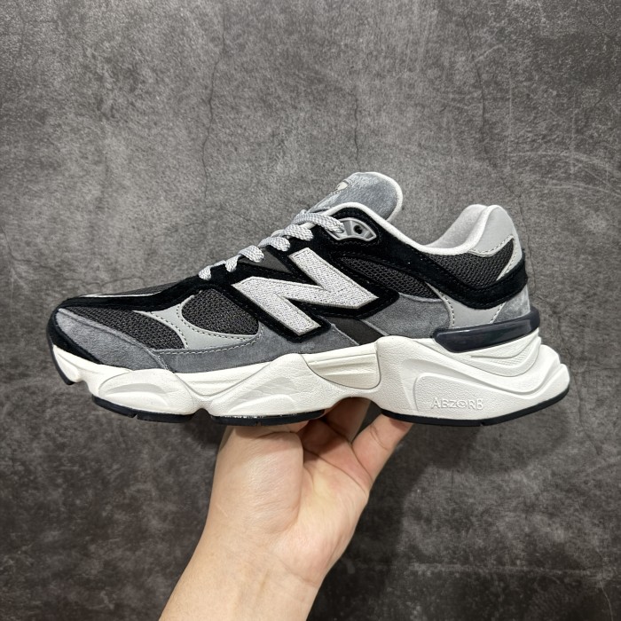 New Balance 9060 Black Grey