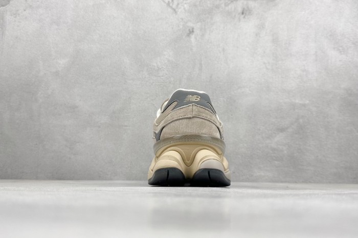 New Balance 9060 Driftwood Castlerock