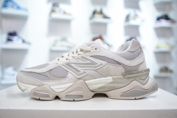 New Balance 9060 Grey Moonbeam