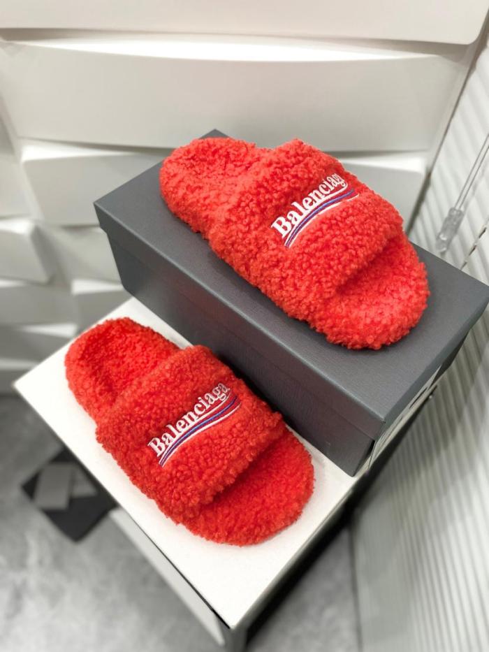 Balenciaga Furry Slide Red 654747W2DO16596