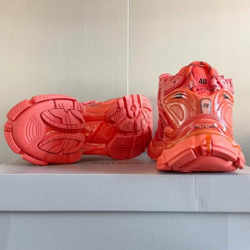 Balenciaga Runner Red