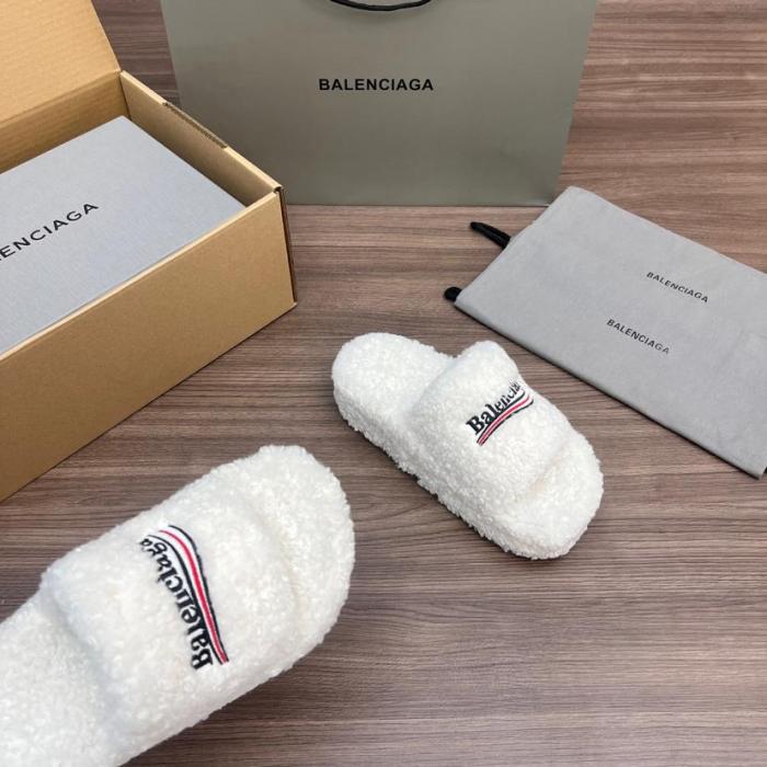 Balenciaga Furry Slide White 654261W2DO19906