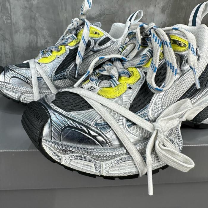 Balenciaga 3XL White Blue Yellow