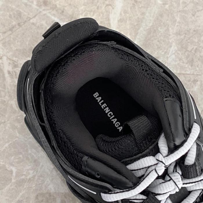 Balenciaga Track Black 2021