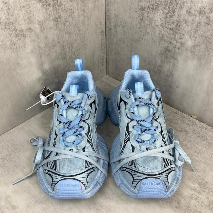 Balenciaga 3XL Light Blue